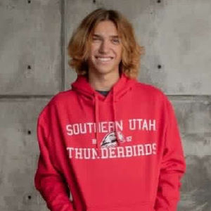 Meet your Posher, Levi